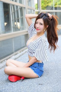 撕光美女衣服合集